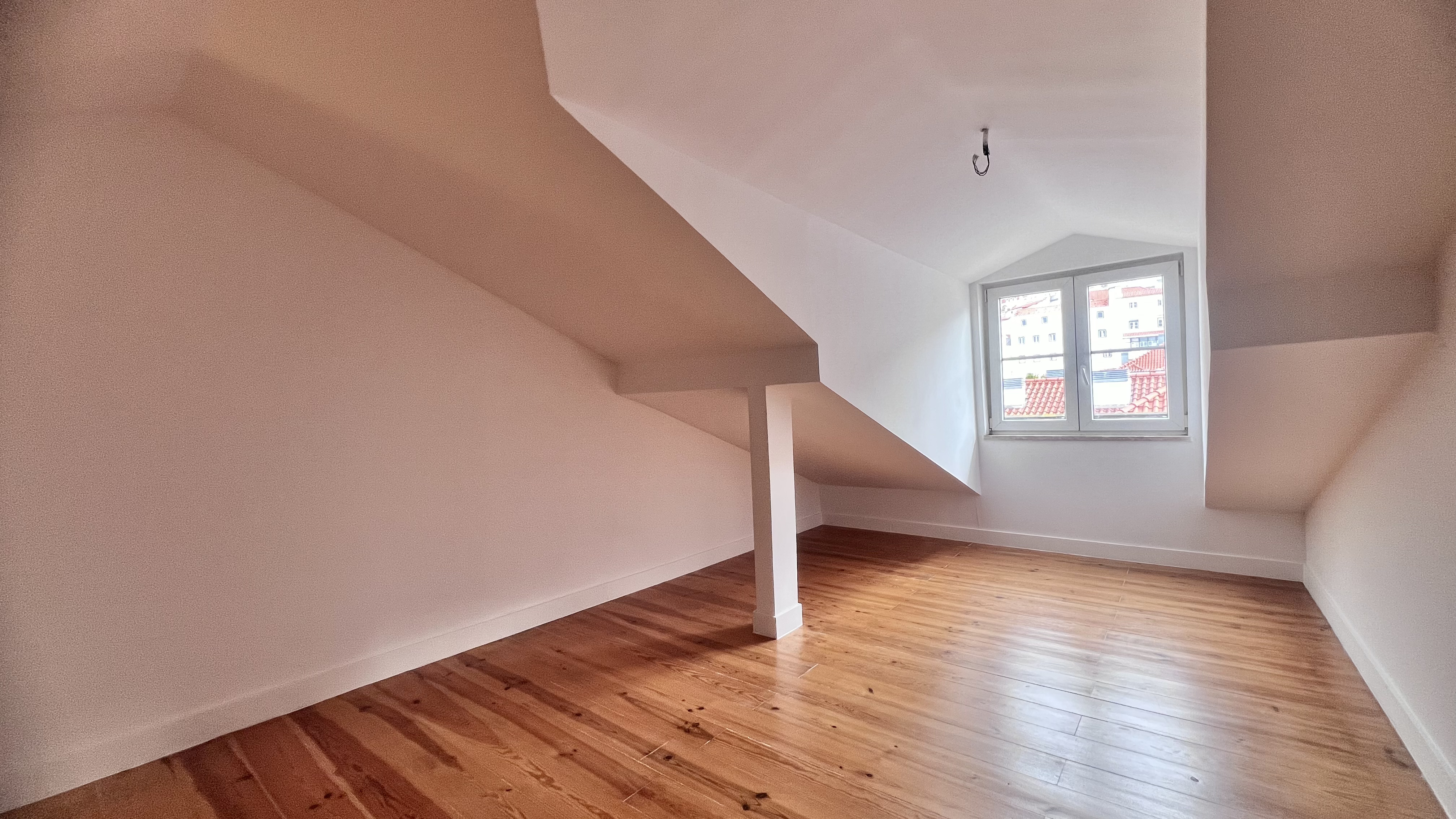 Baixa Pombalina  (Rua dos Fanqueiros) | Apartamento T3 Renovado